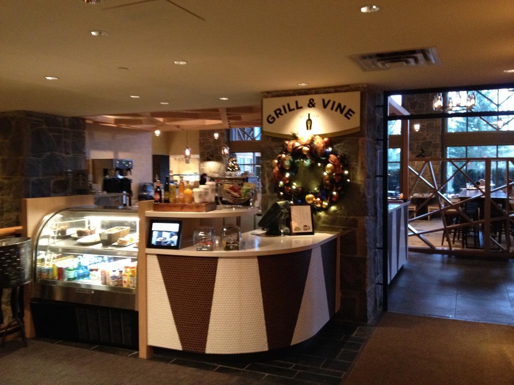 The Westin By Latour Aparthotel Whistler Exterior foto