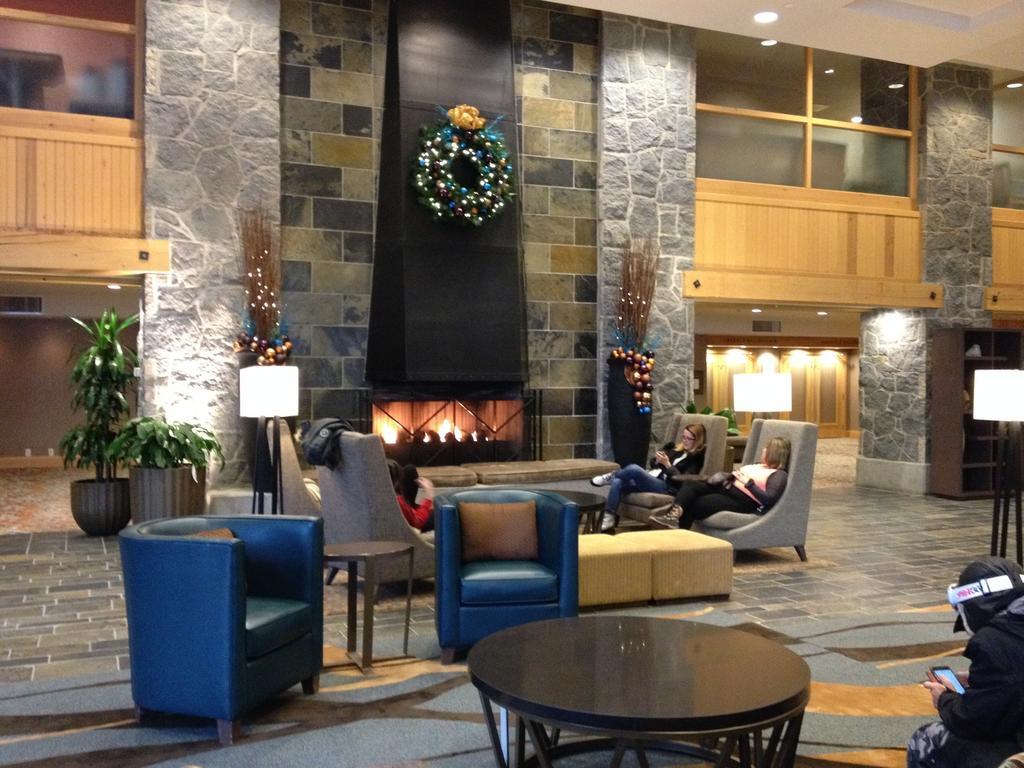 The Westin By Latour Aparthotel Whistler Exterior foto