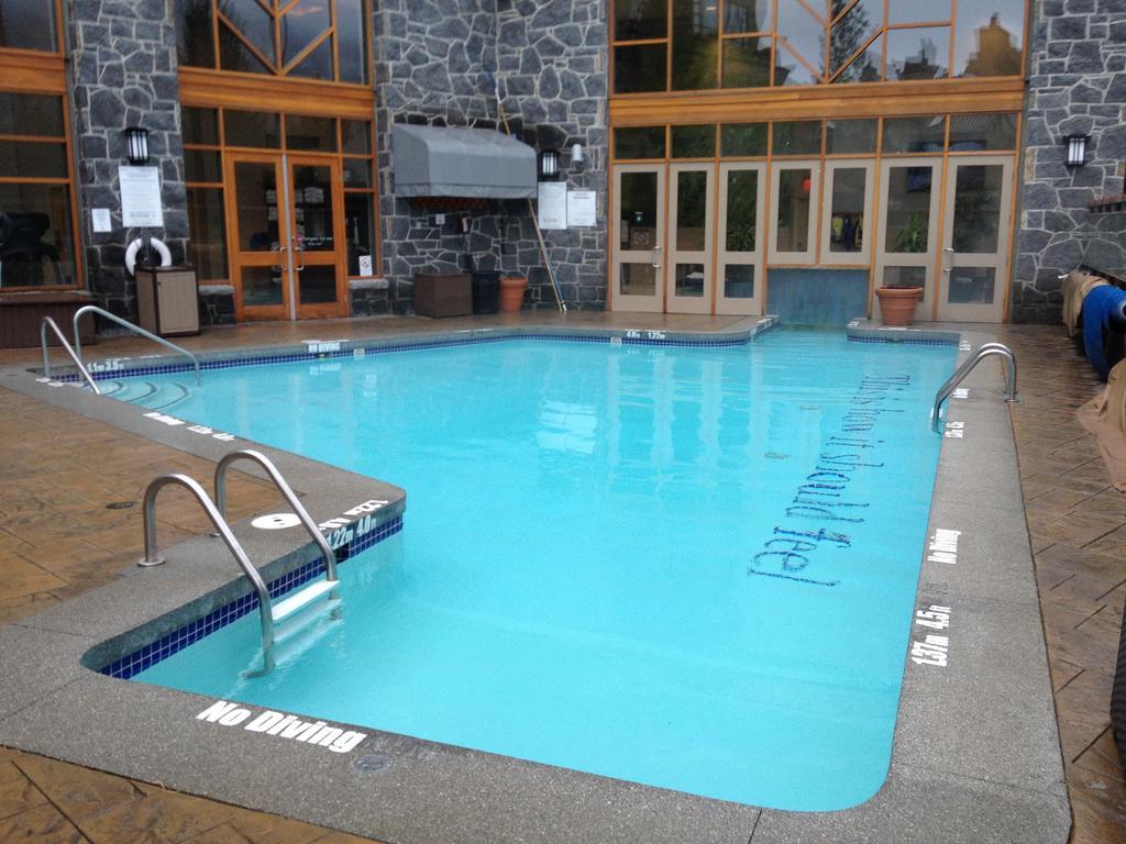 The Westin By Latour Aparthotel Whistler Exterior foto